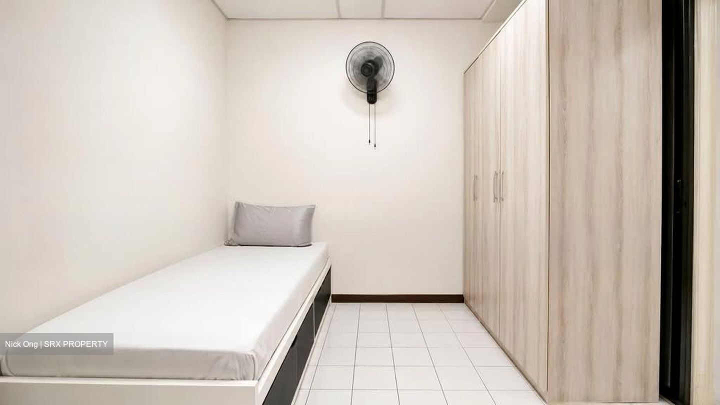 Bedok Ria (D16), Terrace #573644861